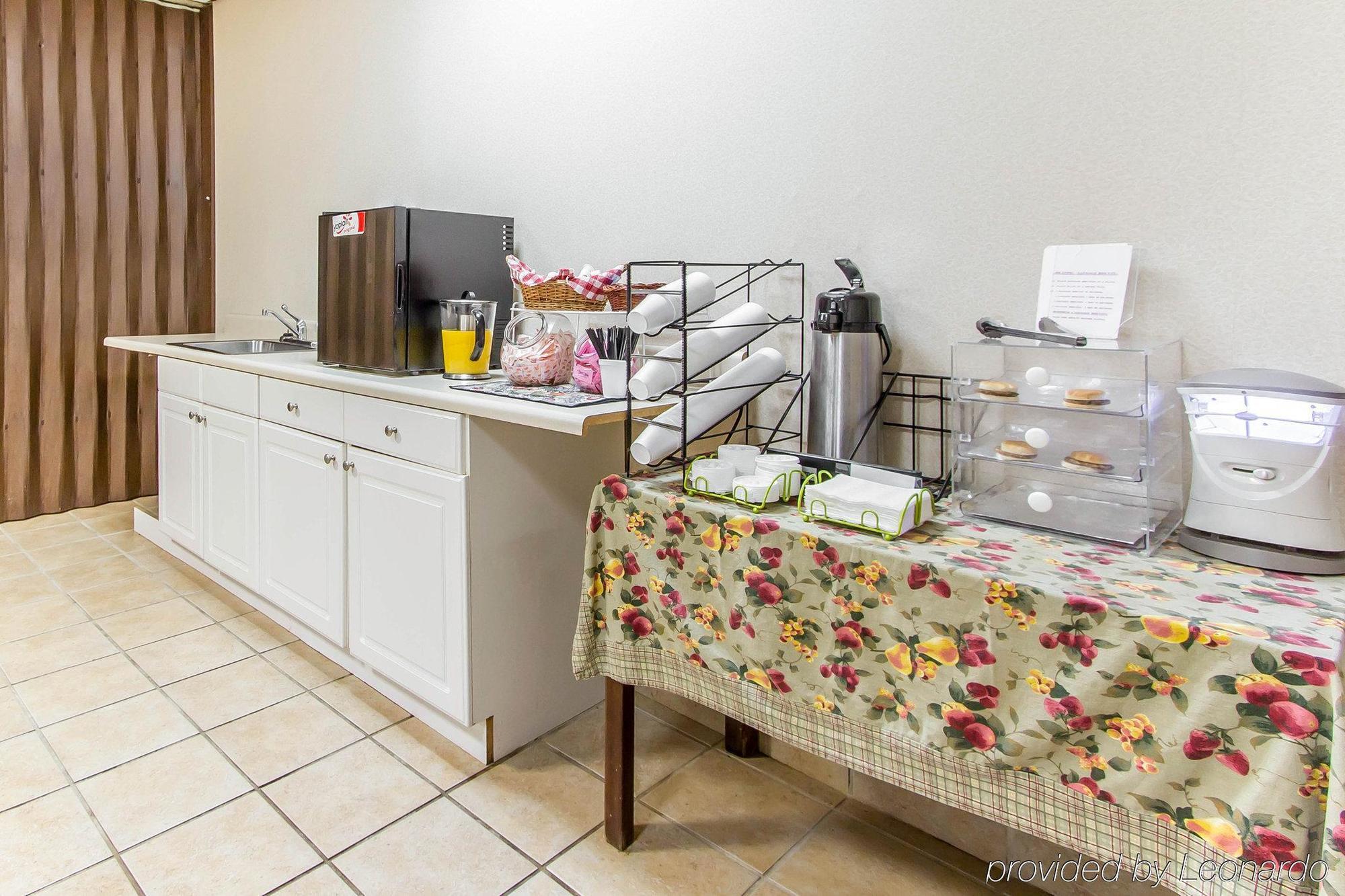 Econo Lodge Fort Payne Bagian luar foto