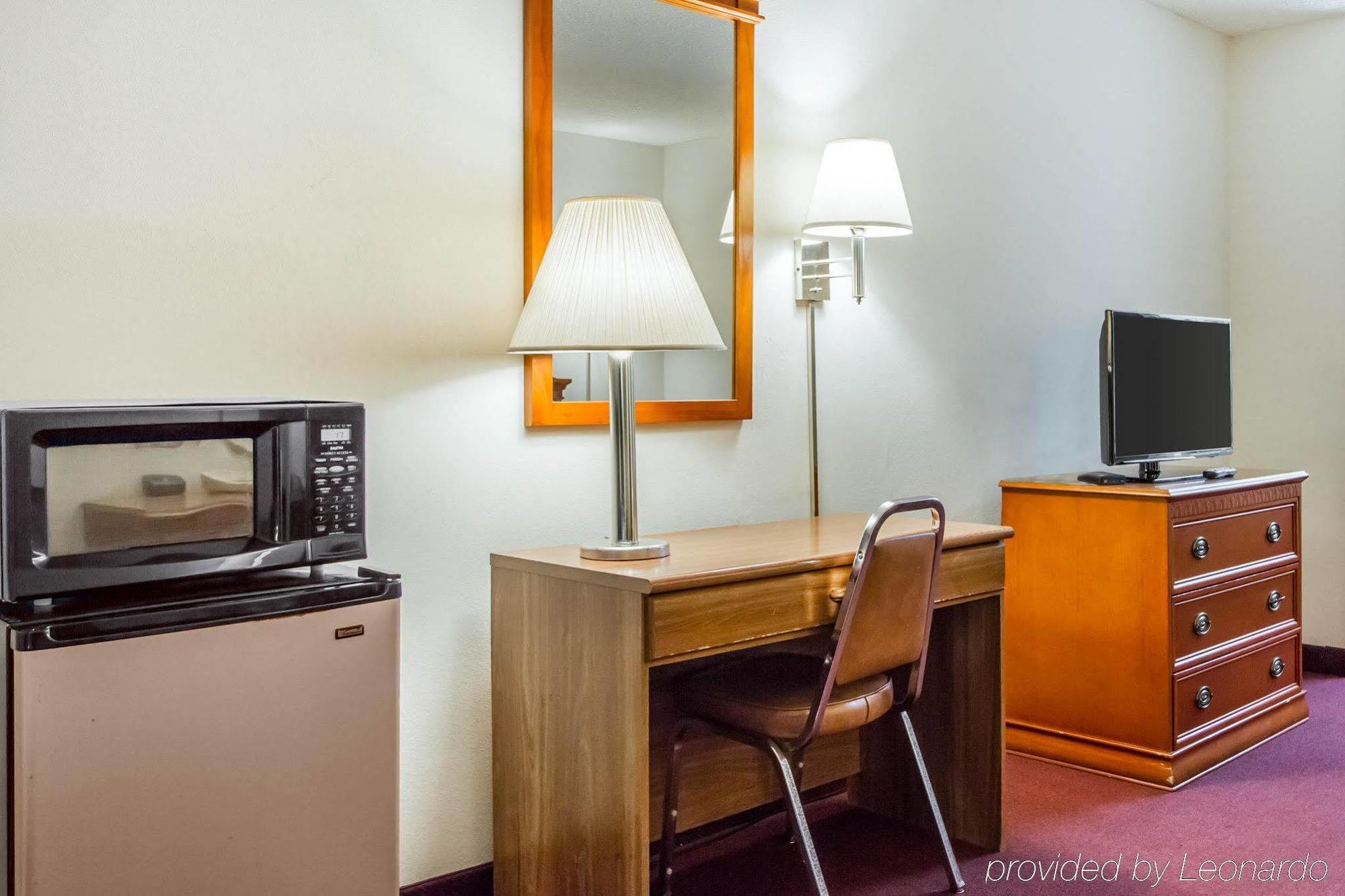 Econo Lodge Fort Payne Bagian luar foto