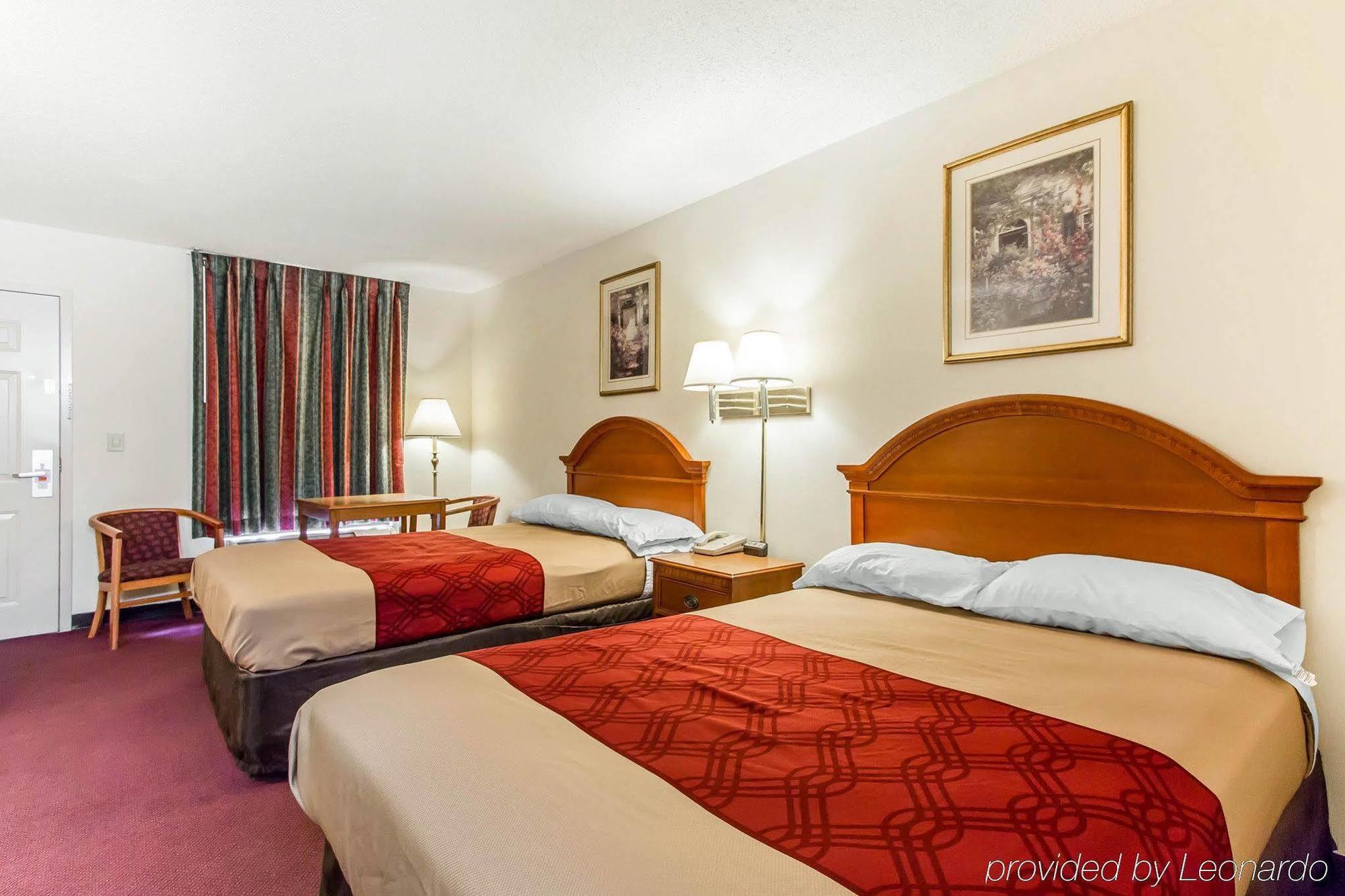 Econo Lodge Fort Payne Bagian luar foto