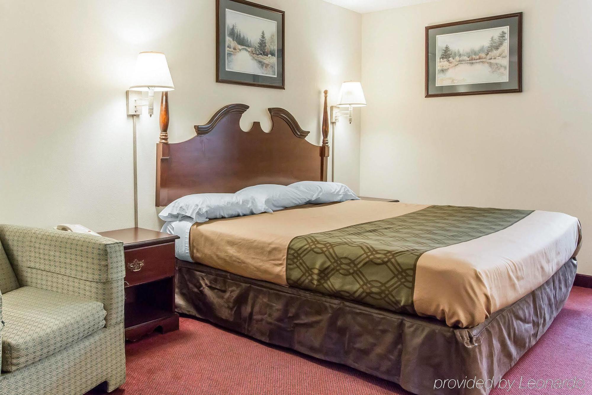 Econo Lodge Fort Payne Bagian luar foto
