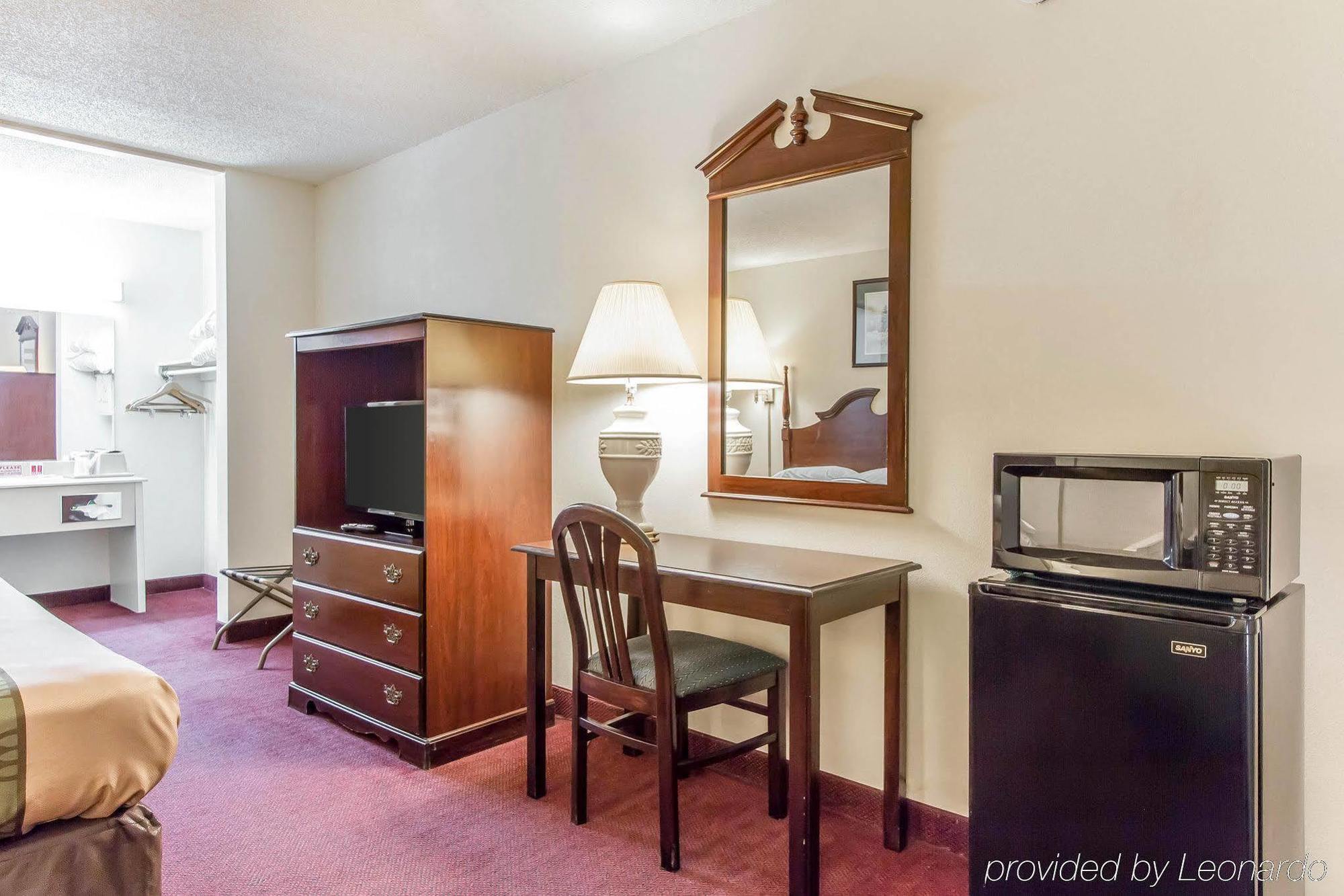 Econo Lodge Fort Payne Bagian luar foto