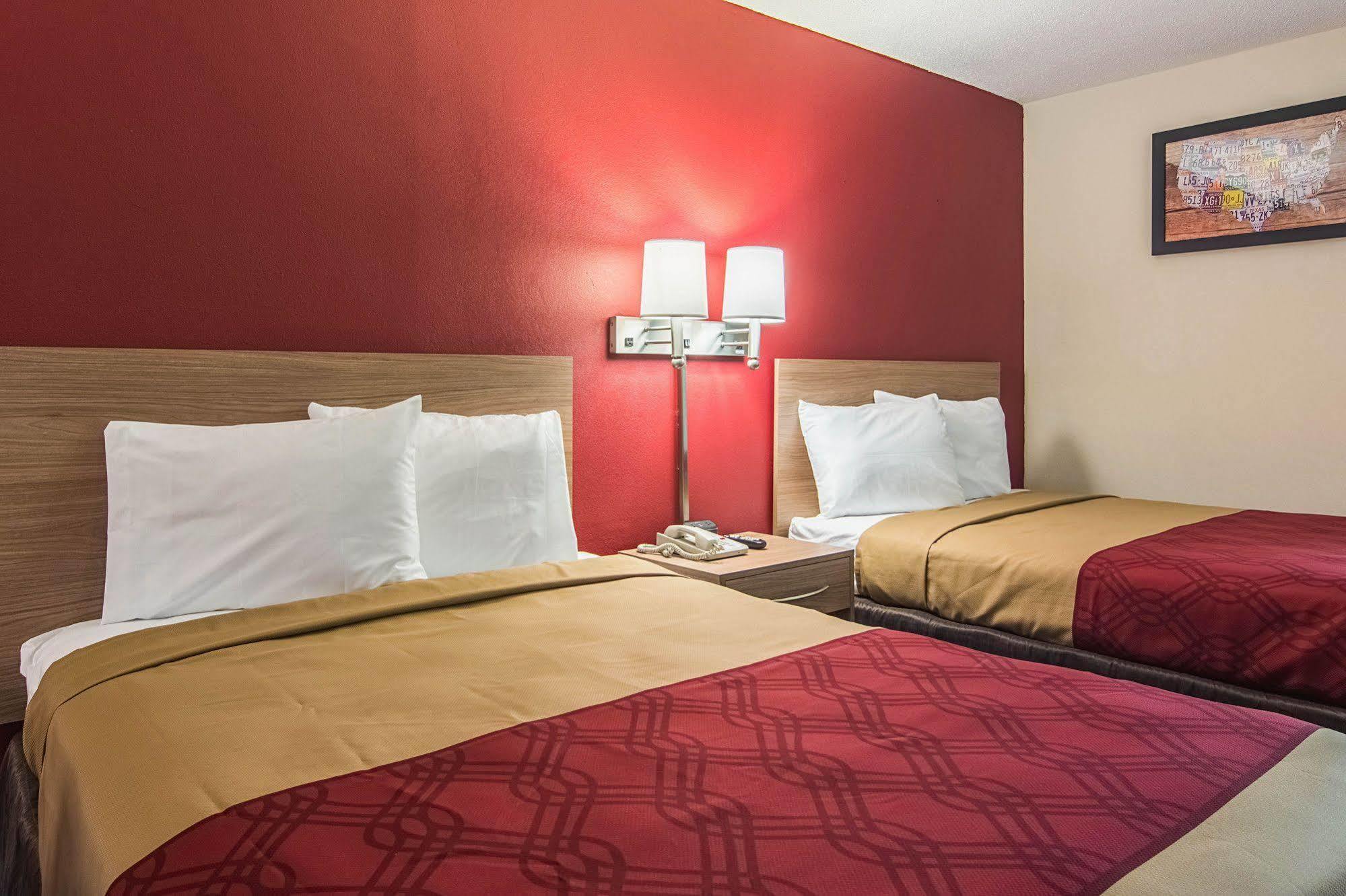 Econo Lodge Fort Payne Bagian luar foto