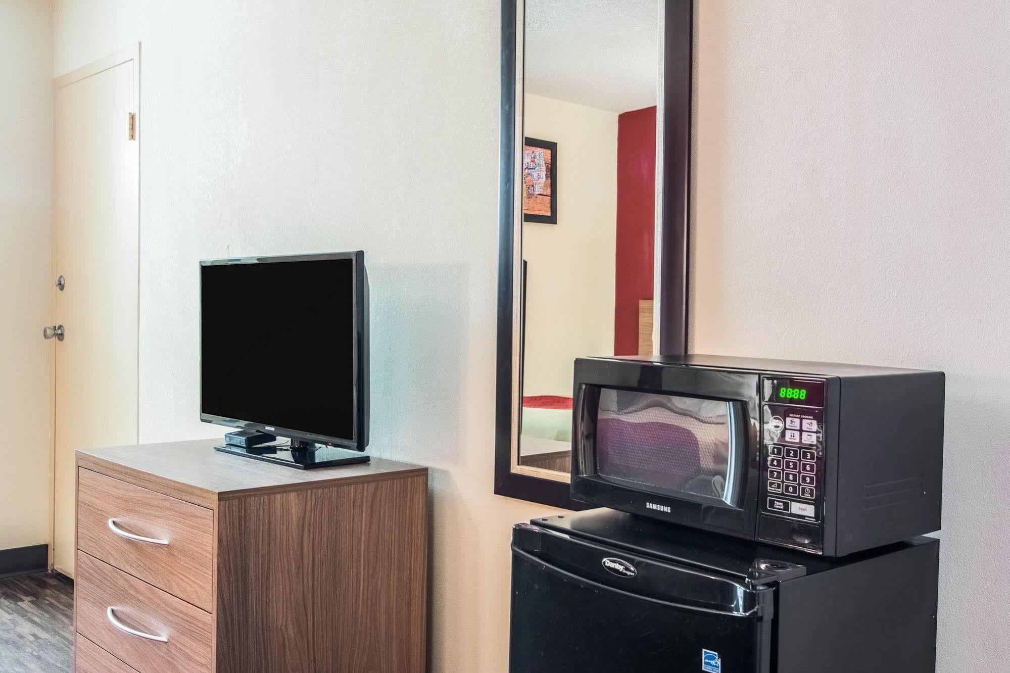 Econo Lodge Fort Payne Bagian luar foto